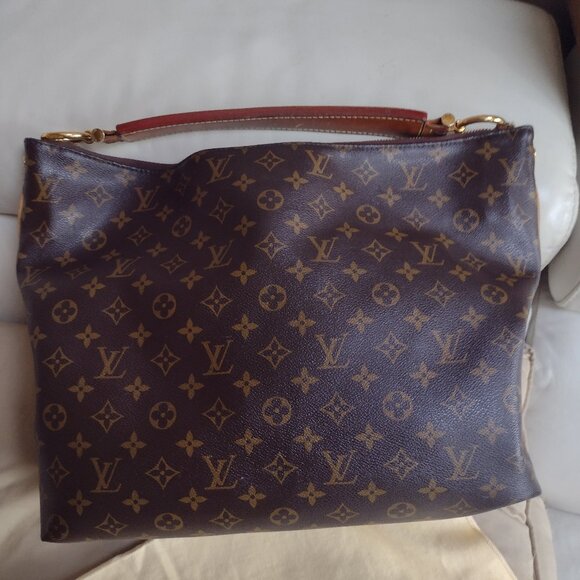 💯% Authentic Louis Vuitton Sully🌹♥️ - Picture 9 of 15